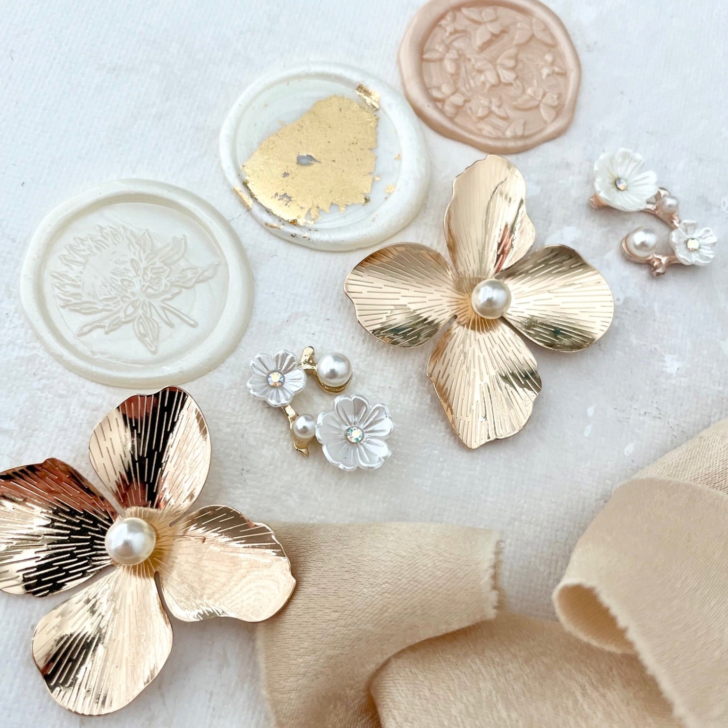 Neutral Pearl ~ 🍁FALL DEAL 🍁