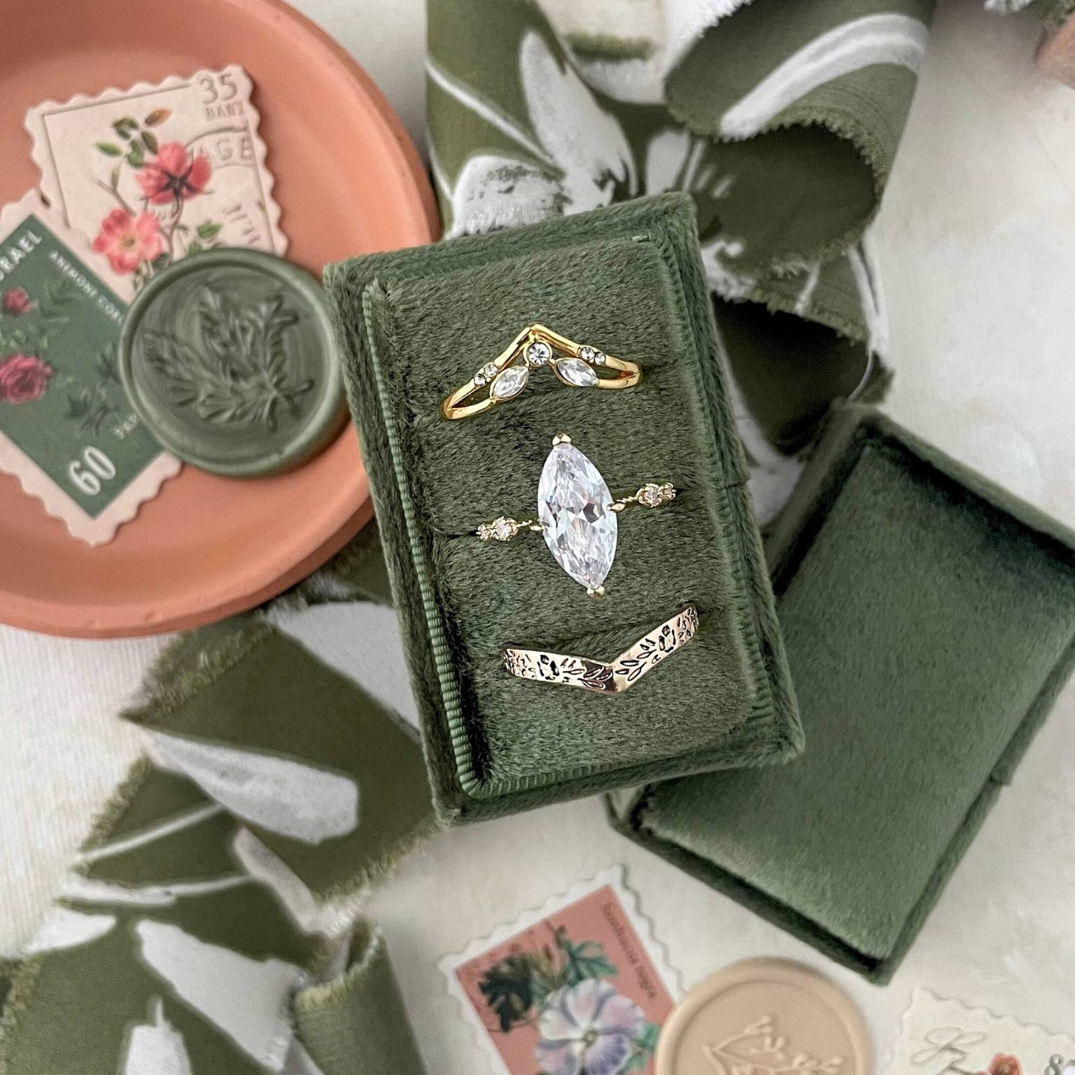 Olive Green 3 Slot Ring Box