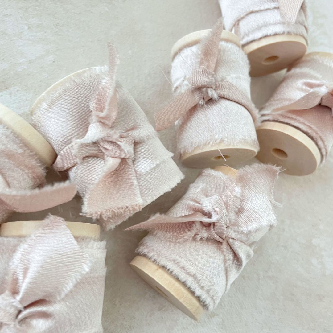 Jout Riben Champagne Styling Ribbon – Champagne & Grit