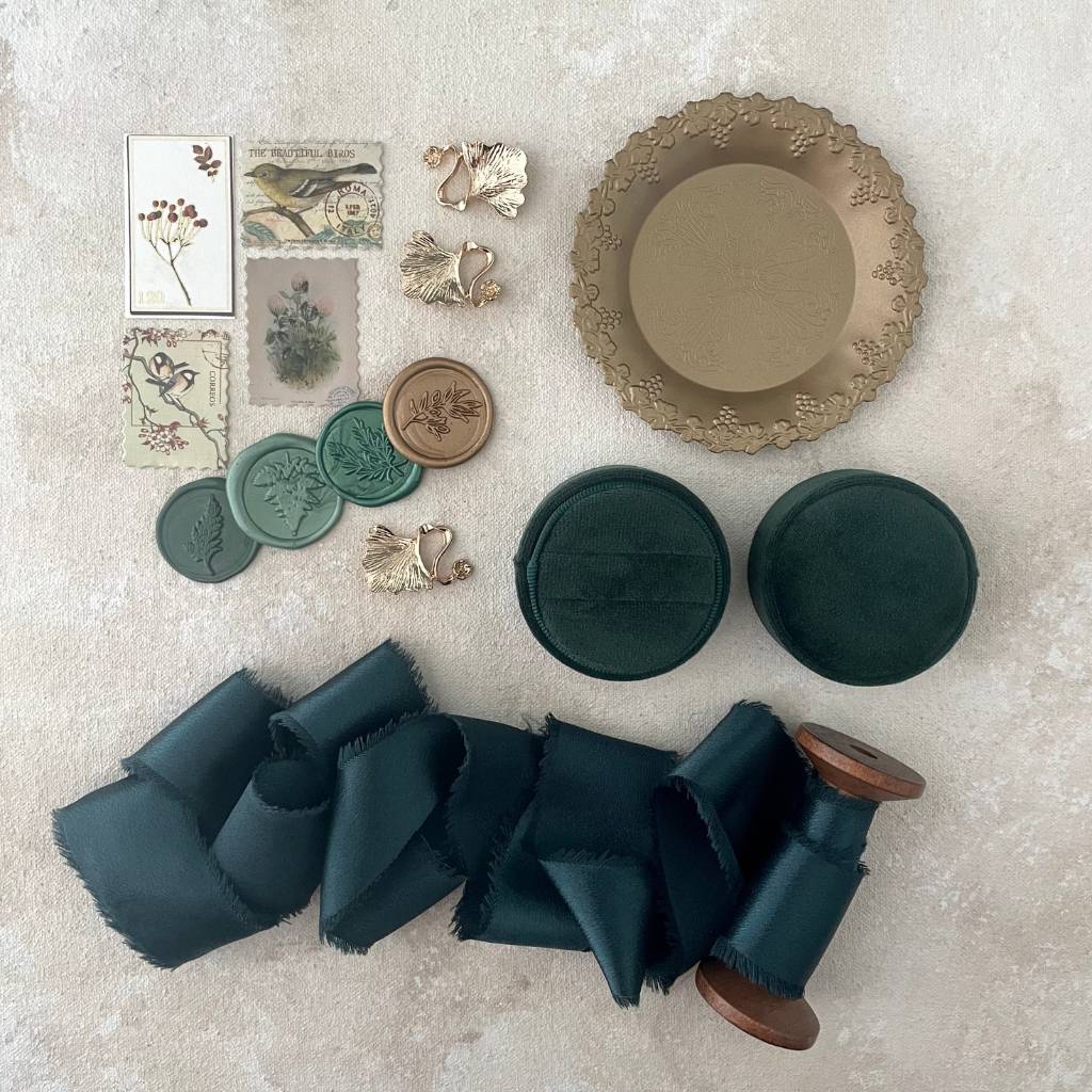 Forest Green & Gold Flat Lay Kit ~ 🎄HOLIDAY DEAL 🎄