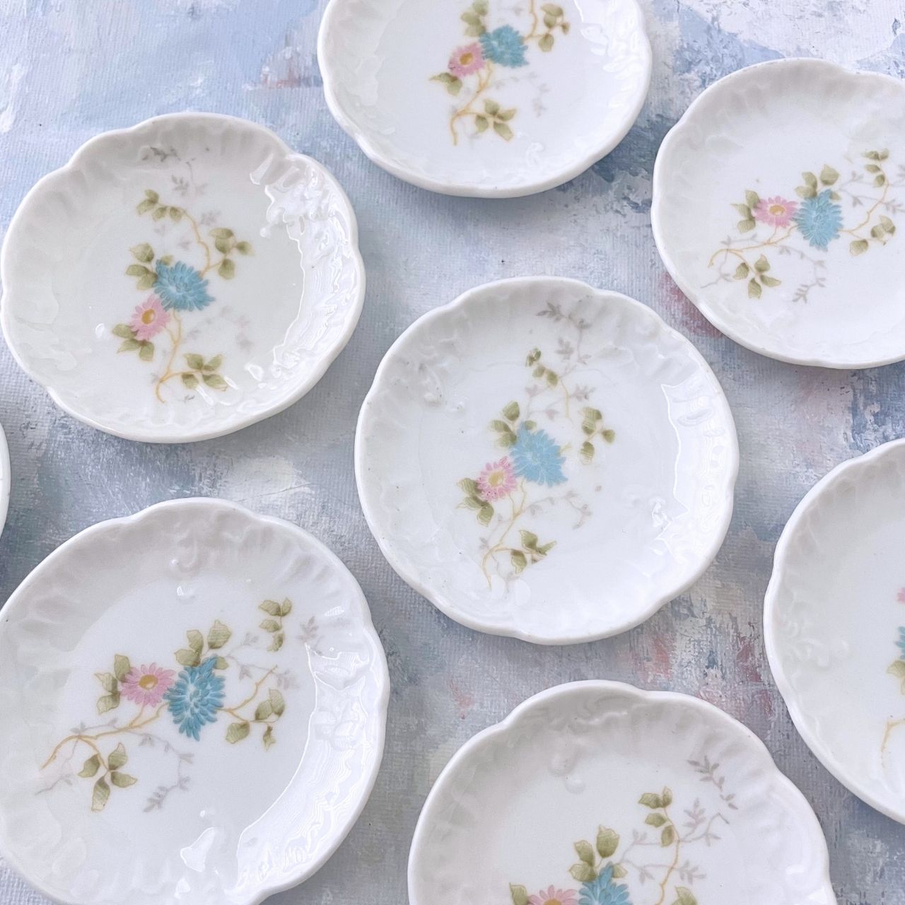 DEAL - Vintage Dish Pink & Blue Floral