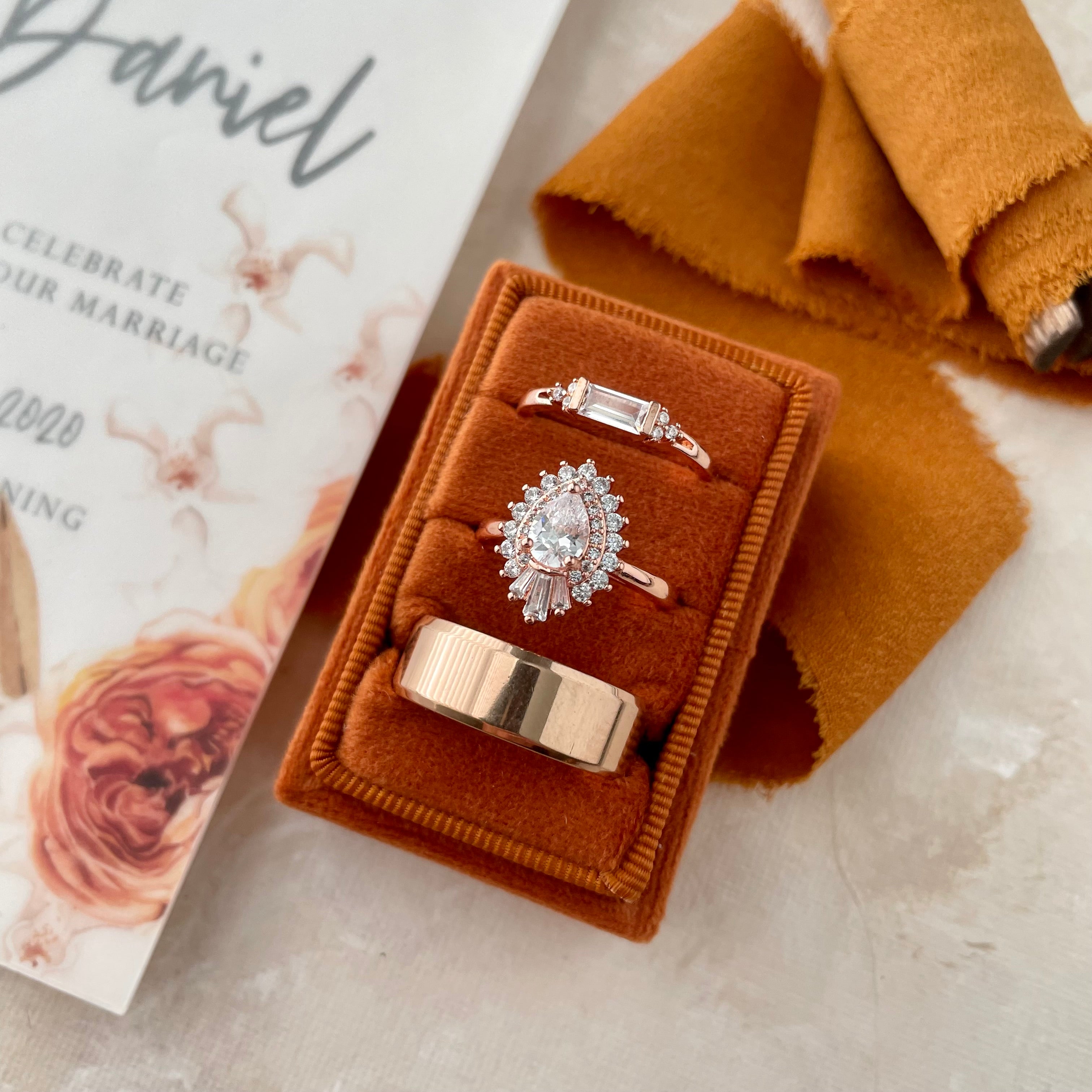 Wedding ring box for 3 rings | Beachweddingtips.com